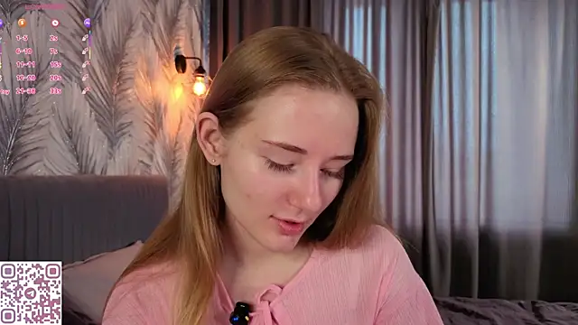 ElvinaRose online show from 05/30/26, 04:31