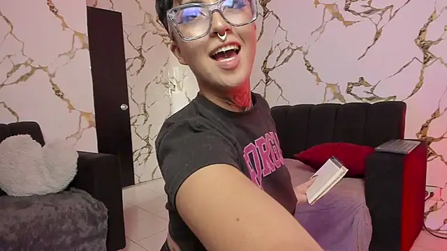 Rebeka-baker online show from 11/20/25, 01:11