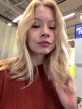 Cum girlss online show from 09/18/25, 06:15