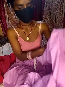 Snapshot of Babhi_Love chatting on 05/05/26, 05:54 Babhi Love online show from 05/05/26, 05:54