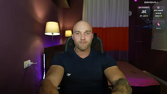 RikAdlerr online show from 05/29/26, 03:54
