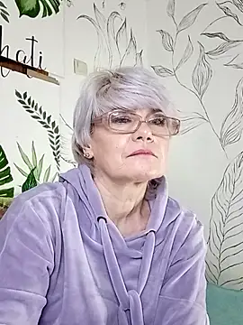 Catty Lady online show from 02/04/26, 08:58