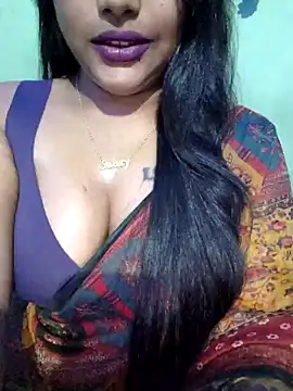 Snapshot of JIYA-04 chatting on 11/28/25, 11:24 JIYA-04 online show from 11/28/25, 11:24