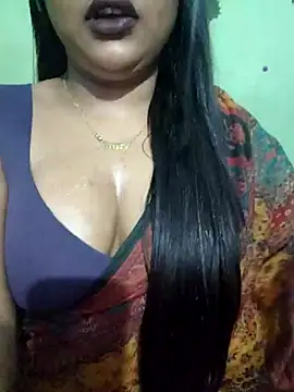 Snapshot of JIYA-04 chatting on 02/10/26, 02:43 JIYA-04 online show from 02/10/26, 02:43