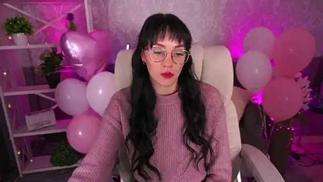 EviLune online show from 02/17/26, 07:27