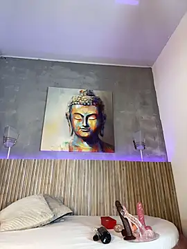 Saracooper   online show from 03/06/26, 12:07