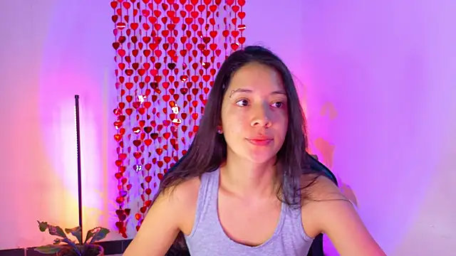 Snapshot of Sarasavage chatting on 06/04/26, 01:50 Sarasavage online show from 06/04/26, 01:50