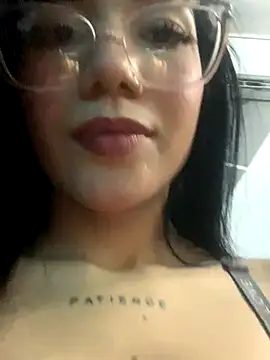 ElaRose 12 online show from 11/04/25, 07:24