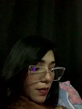 ElaRose 12 online show from 01/10/26, 01:07