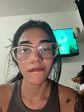 ElaRose 12 online show from 04/19/26, 08:22