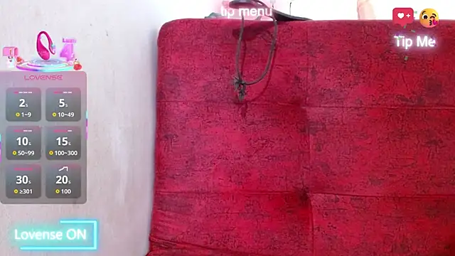 Snapshot of naomi_powel chatting on 12/02/25, 01:28 naomi powel online show from 12/02/25, 01:28