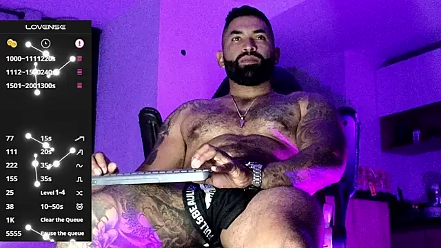 Max-prada online show from 02/14/26, 02:08