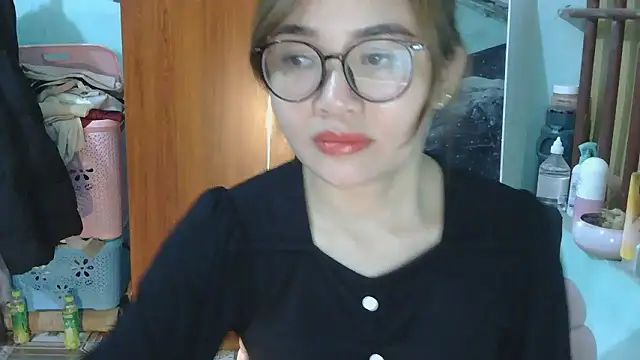 Uhem112 online show from 11/05/25, 12:49