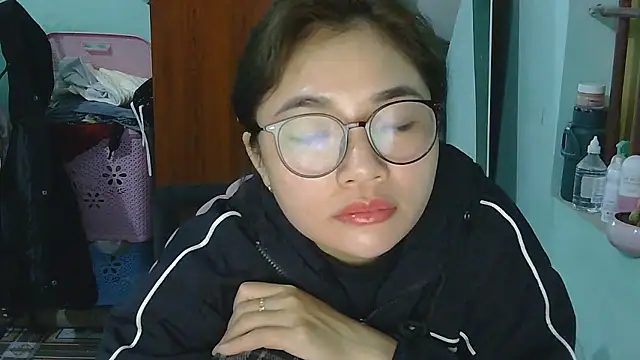 Uhem112 online show from 11/20/25, 12:49