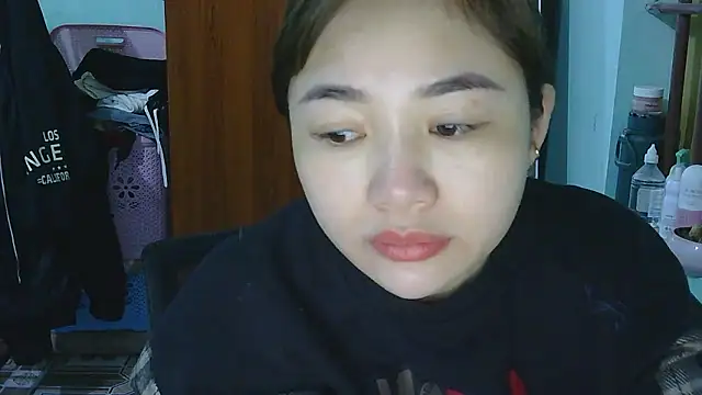 Uhem112 online show from 11/22/25, 01:26