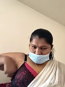 Snapshot of tamil_Miraclequeen chatting on 10/01/25, 03:45 tamil Miraclequeen online show from 10/01/25, 03:45