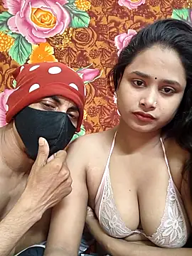 Seducing couple online show from 02/08/26, 04:16