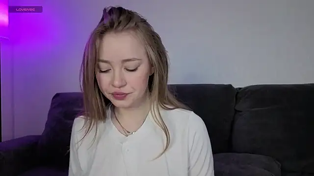 Anna mileer online show from 04/07/26, 06:19