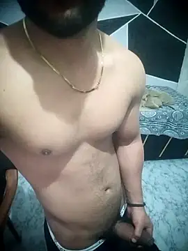 Kartikkartik8595 online show from 02/04/26, 10:58