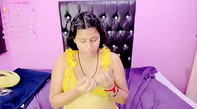 INDIANFLAME online show from 01/11/25, 01:53