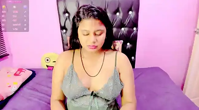 INDIANFLAME online show from 03/15/25, 02:12