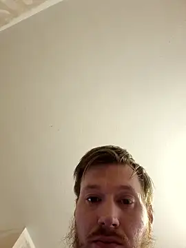 Snapshot of gazb90 chatting on 01/10/26, 04:20 gazb90 online show from 01/10/26, 04:20