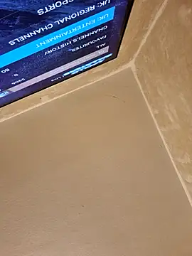 Snapshot of gazb90 chatting on 03/04/26, 09:10 gazb90 online show from 03/04/26, 09:10