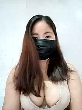 Snapshot of sia_143 chatting on 05/12/26, 04:42 sia 143 online show from 05/12/26, 04:42