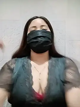 Snapshot of sia_143 chatting on 07/13/26, 04:26 sia 143 online show from 07/13/26, 04:26