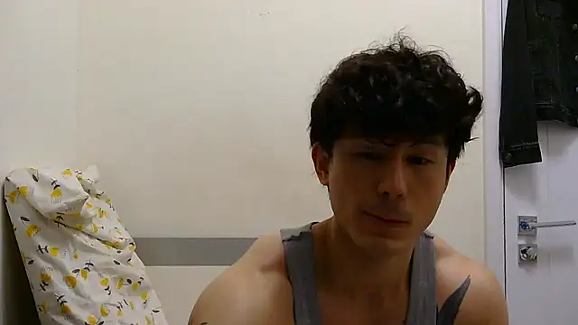 Snapshot of natenatejosh chatting on 10/23/25, 02:16 natenatejosh online show from 10/23/25, 02:16