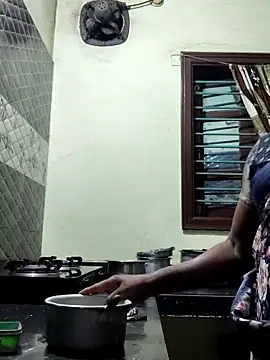 papukurty online show from 10/06/25, 12:19