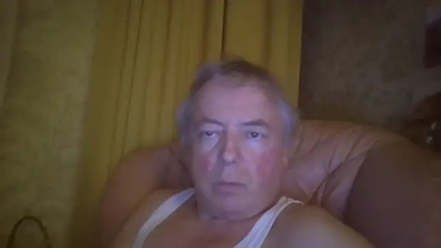 Snapshot of gegevincent chatting on 05/21/26, 09:33 gegevincent online show from 05/21/26, 09:33
