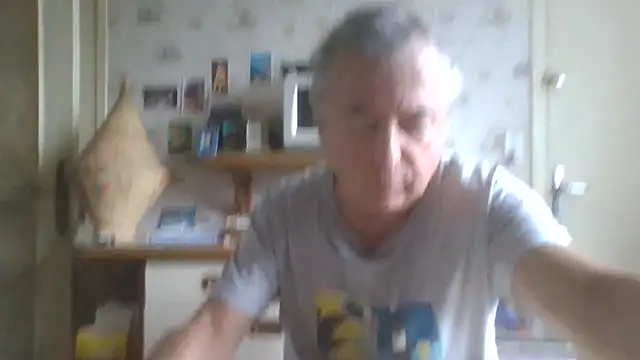 Snapshot of gegevincent chatting on 06/10/26, 11:31 gegevincent online show from 06/10/26, 11:31