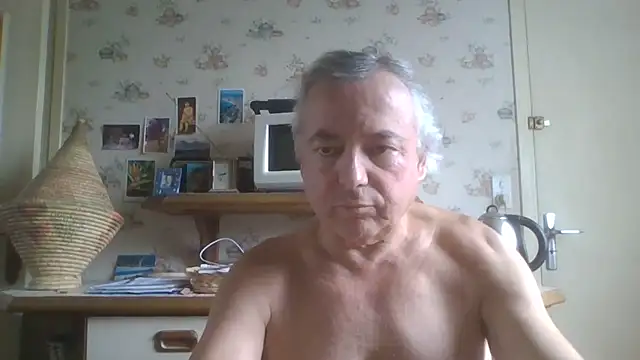 Snapshot of gegevincent chatting on 06/29/26, 09:04 gegevincent online show from 06/29/26, 09:04