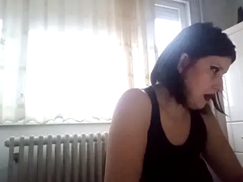 milf44milf online show from 11/28/25, 06:27