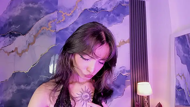 Snapshot of MaddieStark chatting on 07/01/26, 01:02 MaddieStark online show from 07/01/26, 01:02