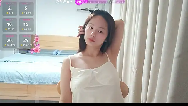 xiao-qinju online show from 09/30/25, 04:23