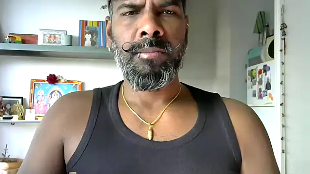 frenchblackc31 online show from 01/10/26, 01:57