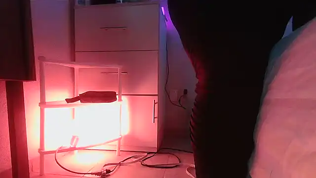 SatiroyNinfa online show from 03/25/26, 09:43