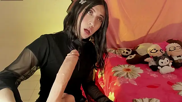 Alanaloiiss  online show from 11/14/25, 06:12