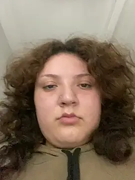 Snapshot of Solangerulo_ chatting on 03/15/26, 08:20 Solangerulo online show from 03/15/26, 08:20