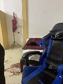 siilvestremx online show from 11/14/25, 01:15