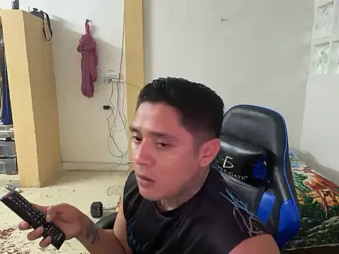 siilvestremx online show from 11/25/25, 09:31