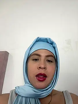 Snapshot of cala_borhan chatting on 07/10/26, 03:33 cala borhan online show from 07/10/26, 03:33