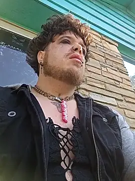 Kiami Noara online show from 04/24/26, 01:02