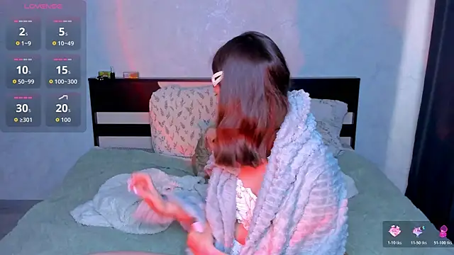 LolaMeddisson online show from 04/10/26, 04:39