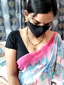 Lalitha-1995 online show from 04/18/26, 04:16