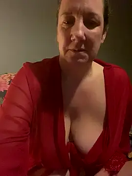 X-Victoria-X online show from 11/06/25, 05:30