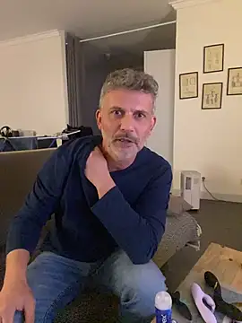 max219 online show from 12/03/25, 07:34