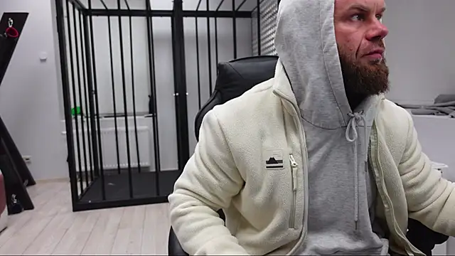 Stewart Barnz online show from 10/10/25, 02:21